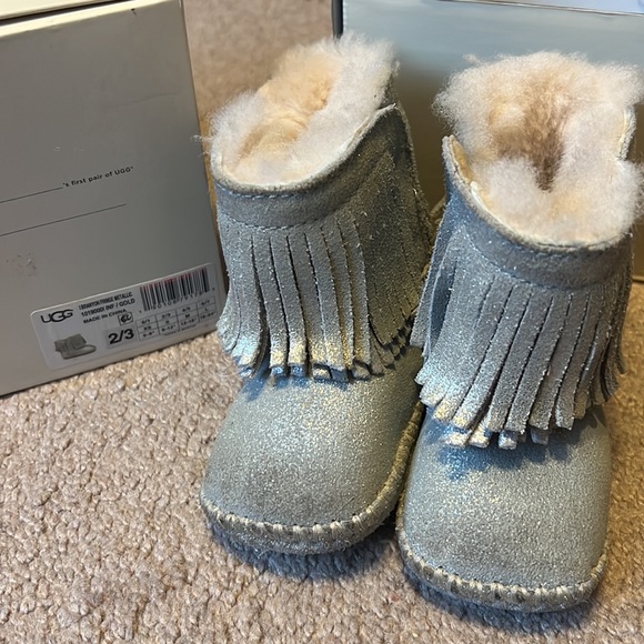 UGG | gold boots baby 2/3 - Picture 5 of 5